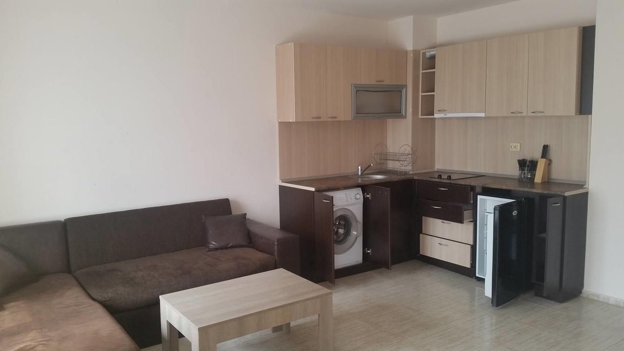 St. Sofia Apartments - Official Rental Slântsjev Brjag Eksteriør bilde