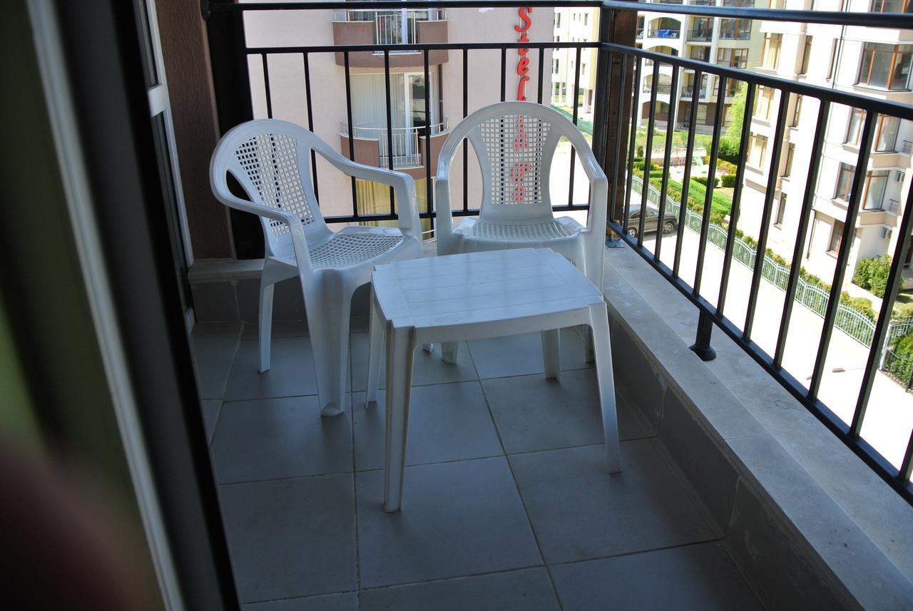 St. Sofia Apartments - Official Rental Slântsjev Brjag Eksteriør bilde